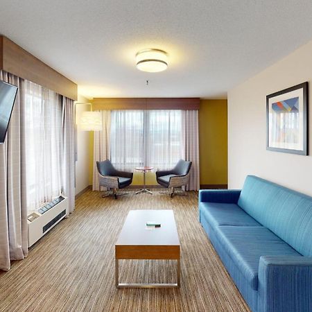 Holiday Inn Express South Burlington By Ihg Zewnętrze zdjęcie