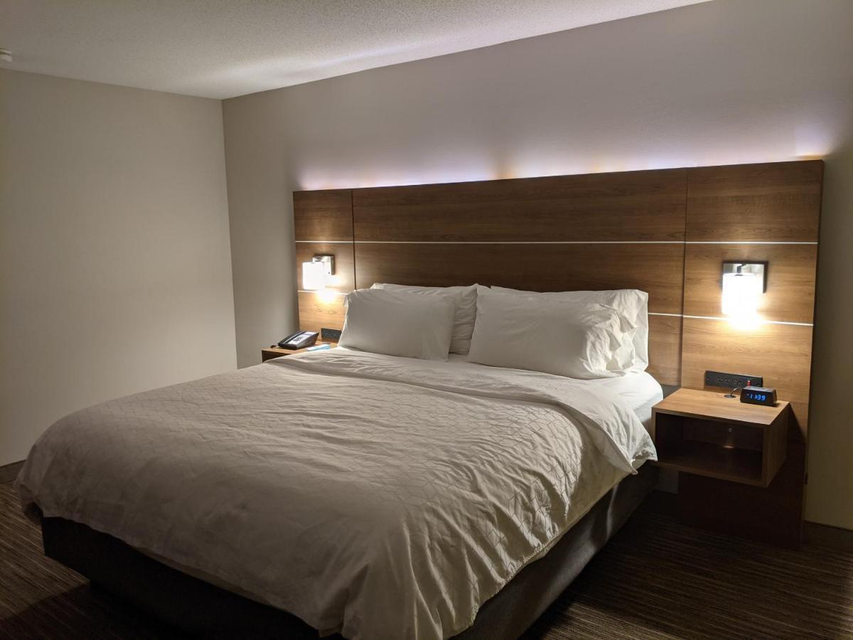 Holiday Inn Express South Burlington By Ihg Zewnętrze zdjęcie