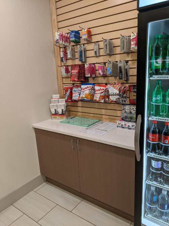 Holiday Inn Express South Burlington By Ihg Zewnętrze zdjęcie