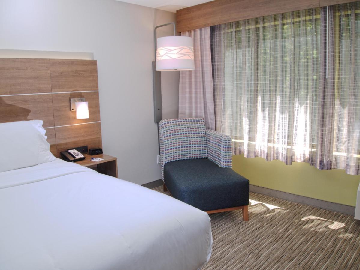 Holiday Inn Express South Burlington By Ihg Zewnętrze zdjęcie