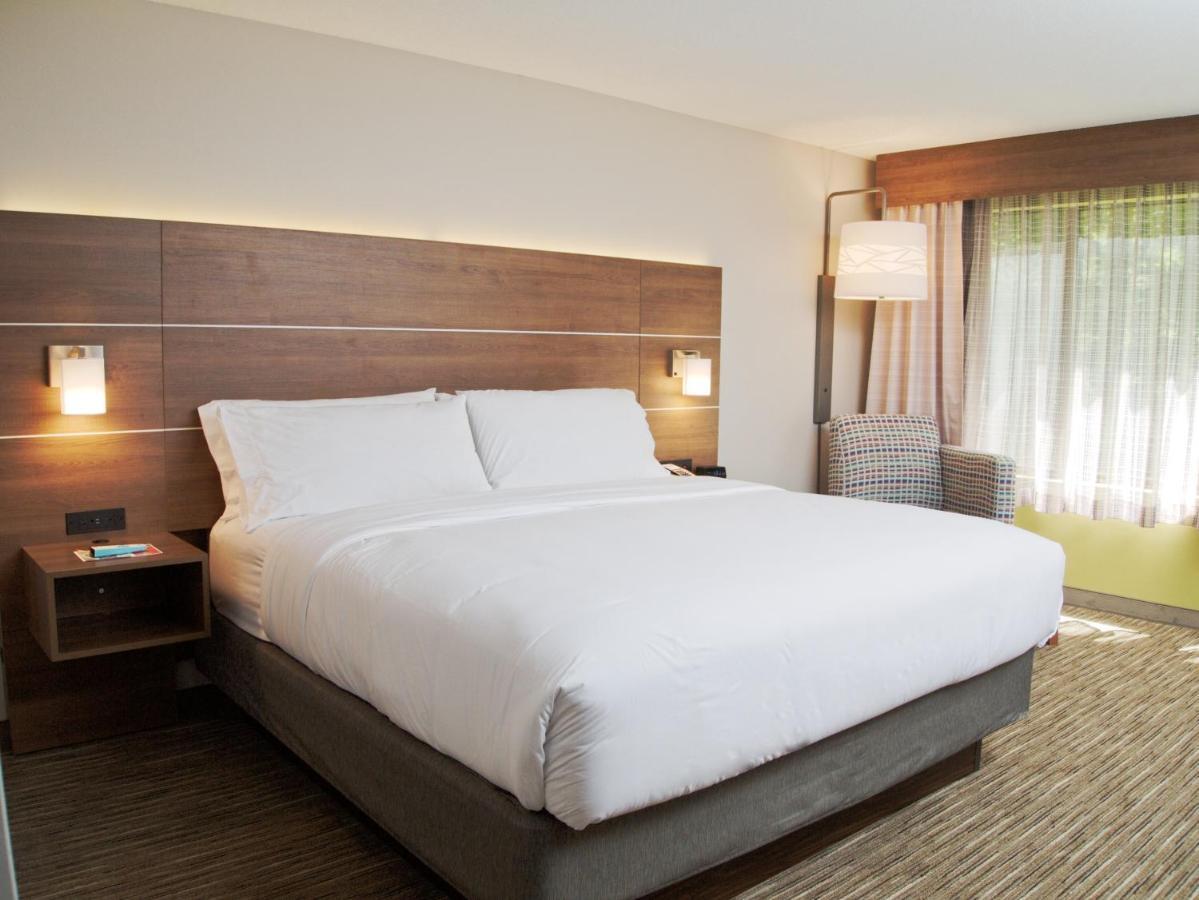 Holiday Inn Express South Burlington By Ihg Zewnętrze zdjęcie