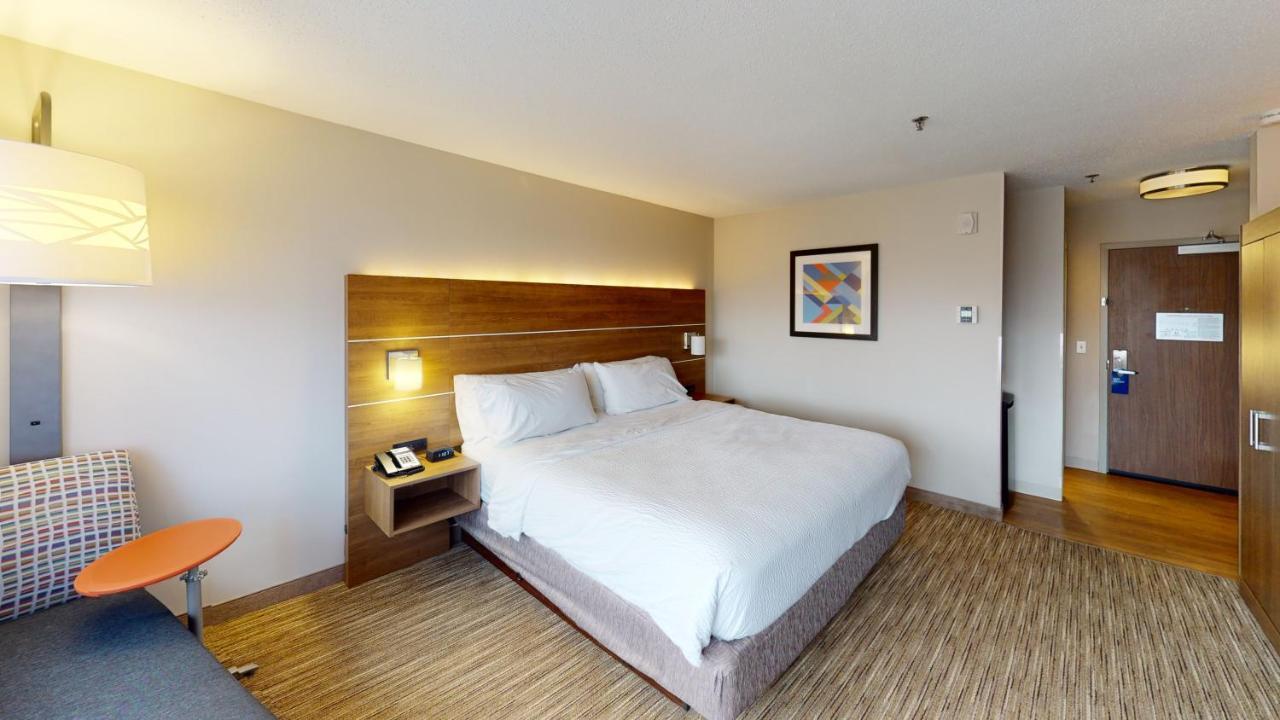 Holiday Inn Express South Burlington By Ihg Zewnętrze zdjęcie