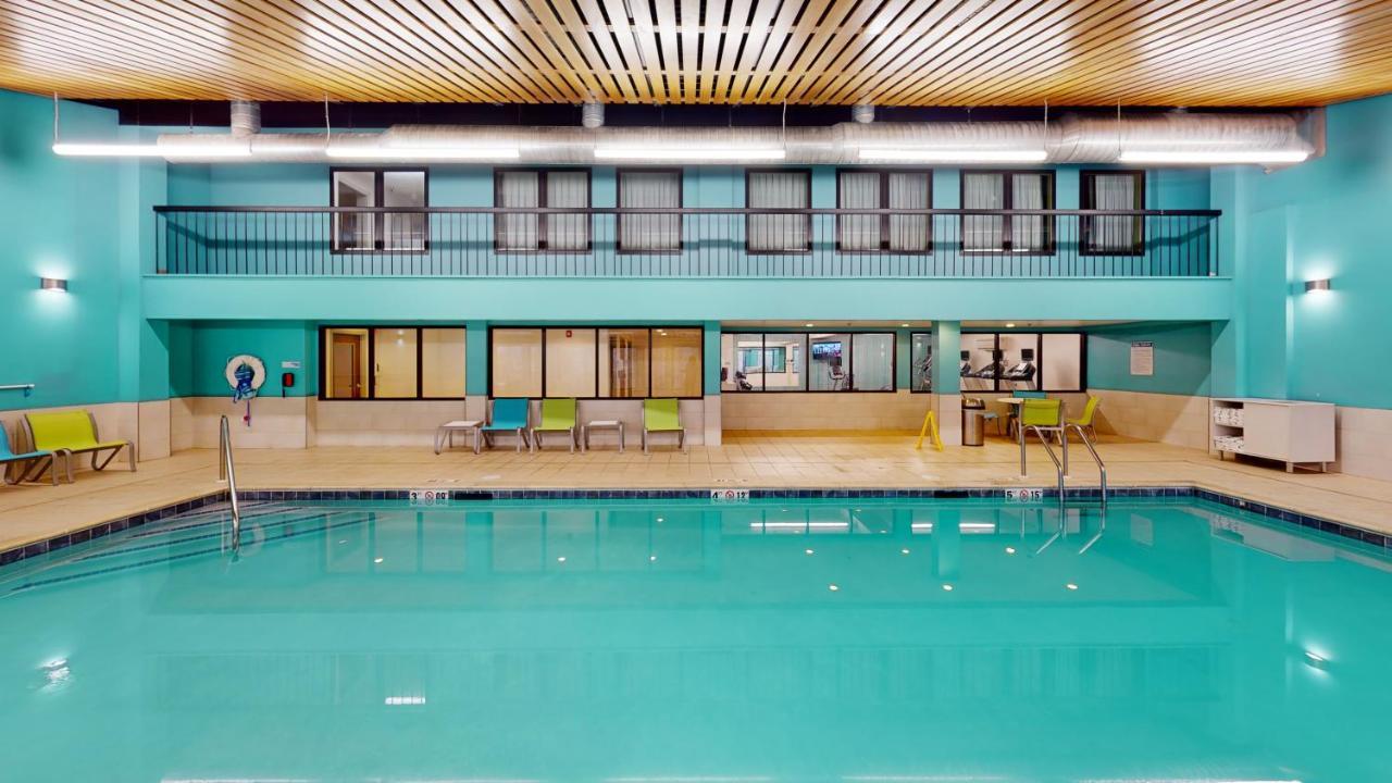 Holiday Inn Express South Burlington By Ihg Zewnętrze zdjęcie