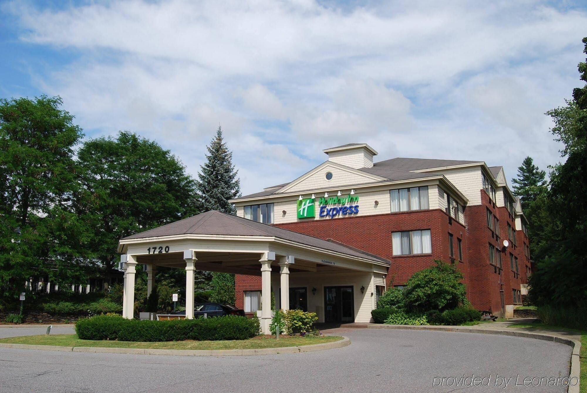 Holiday Inn Express South Burlington By Ihg Zewnętrze zdjęcie